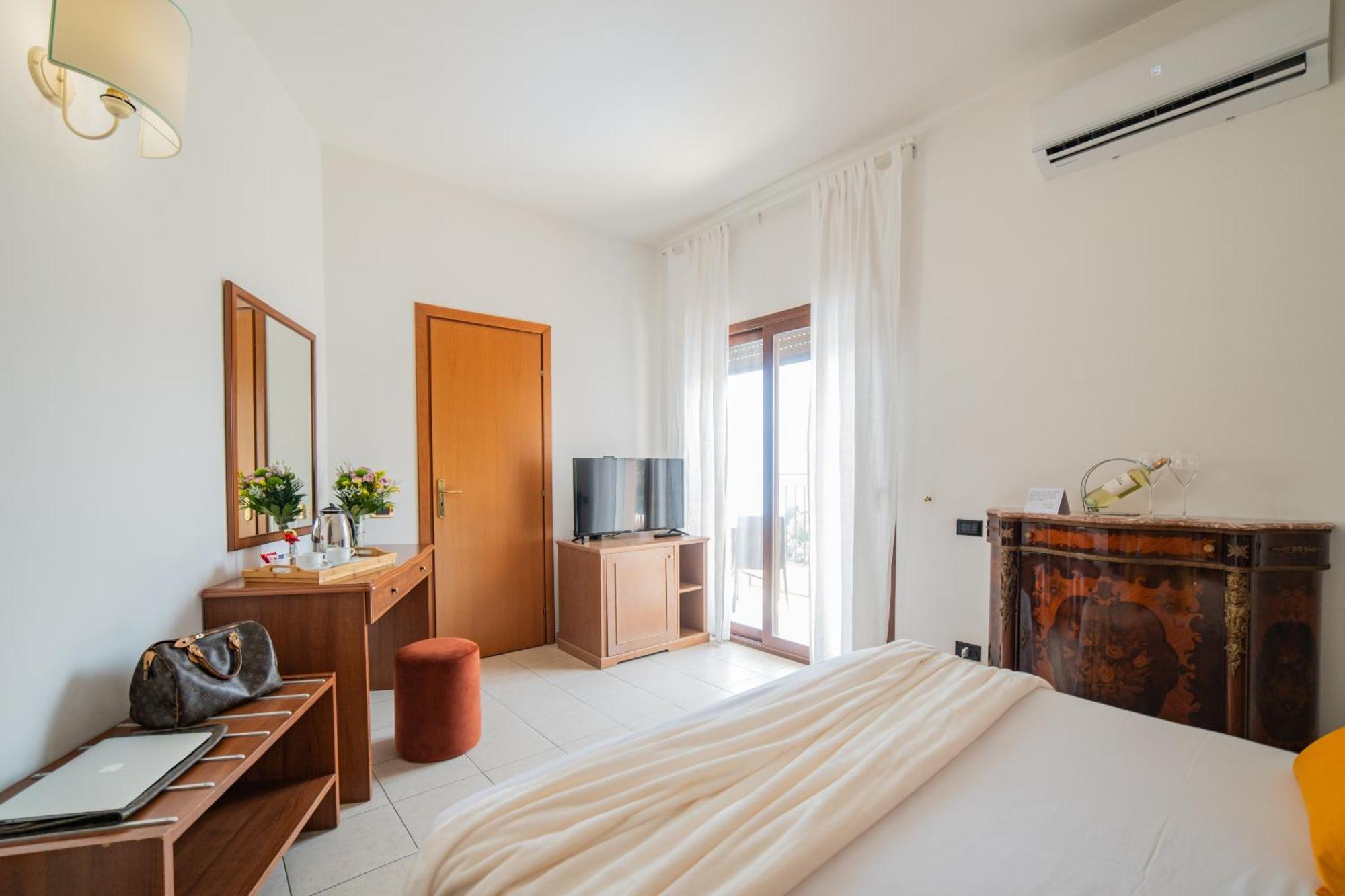 Casa Pertosa Acomodação com café da manhã Taormina Exterior foto